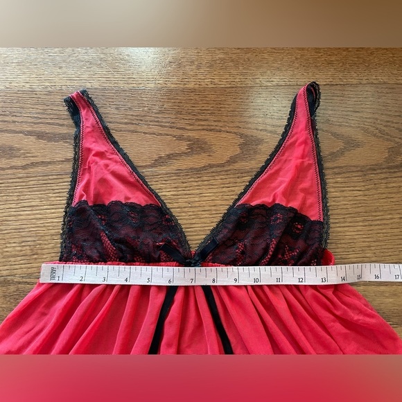 Y2K Red Black Lace Babydoll Slip Medium Sheer Whimsigoth Vamp Goth Romantic VTG - Picture 6 of 7